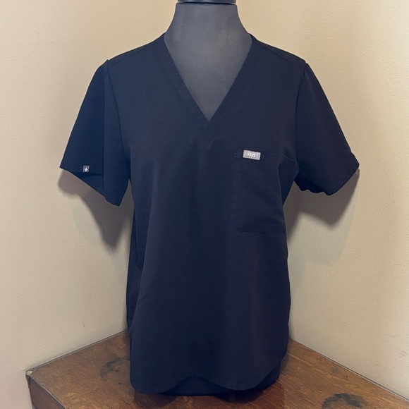 Figs Tops - Figs Women’s Black  V-Neck Scrub Top, Large, technical collection, EUC